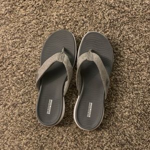 Skechers Goga Mat flip flops